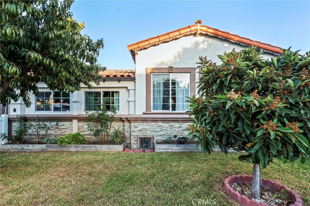 7806 Crenshaw Boulevard, Los Angeles, California 90043 home-pic-2